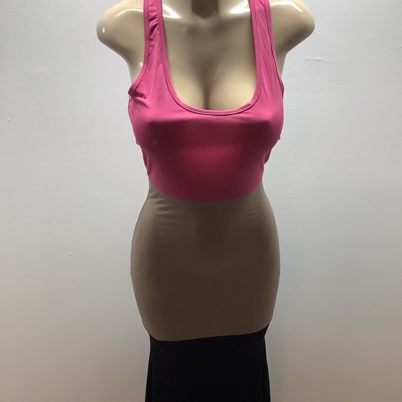 U.O. Elegant Pink, Tan, and Black Size Small Maxi Sleeveless Dress. Preloved - Picture 4 of 8